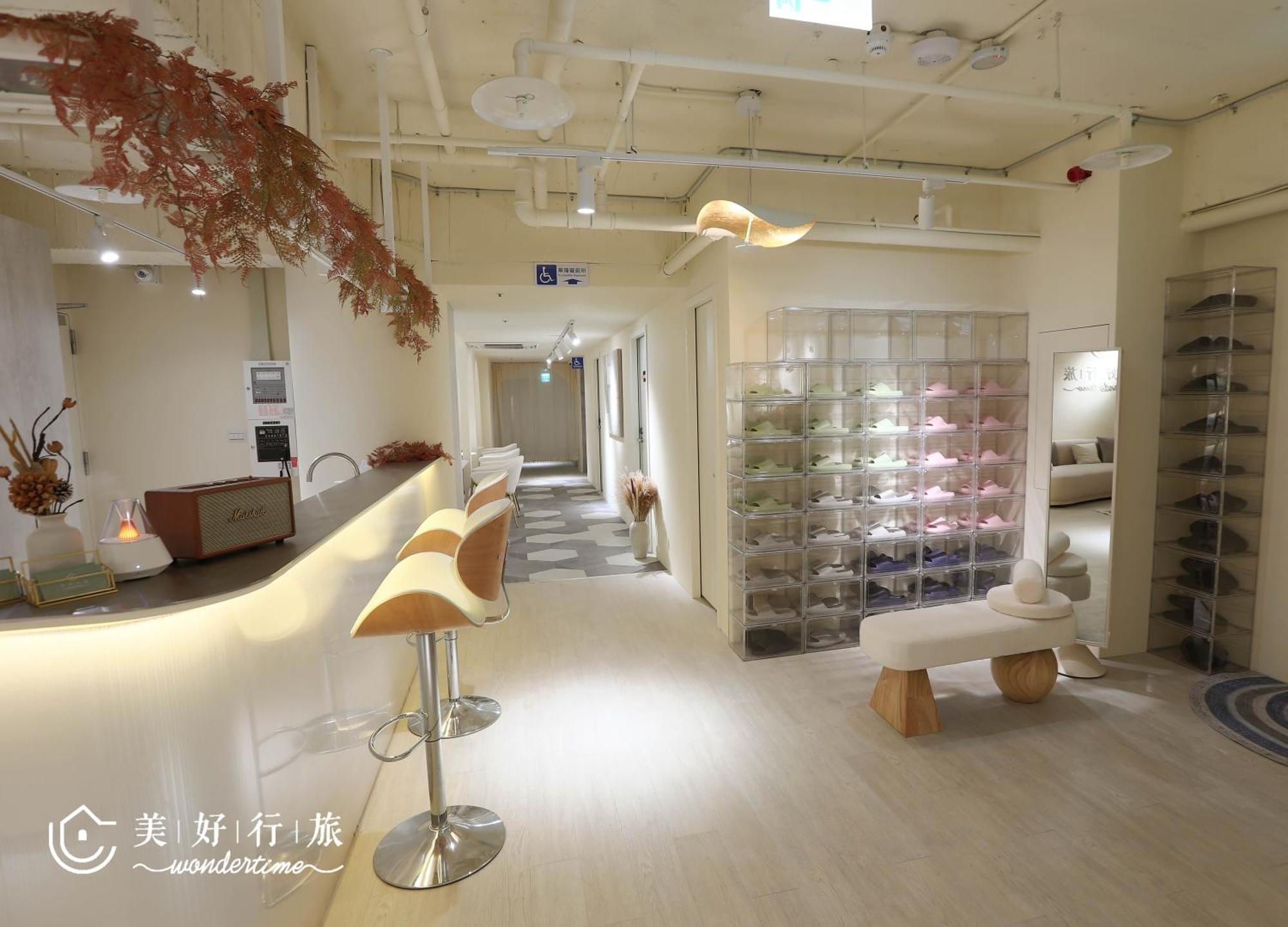 Wondertime3- Hankou' Inn 'Taipei Main Station Exterior foto